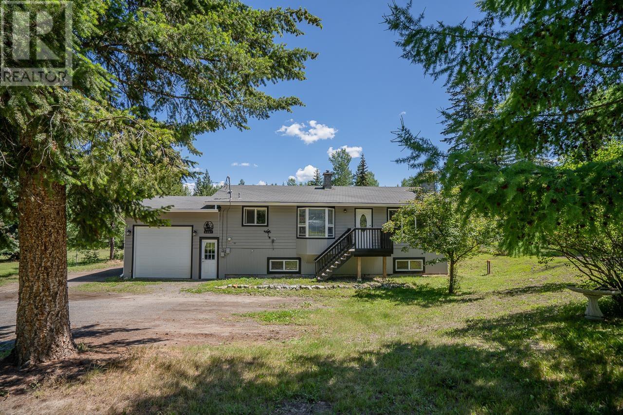 6487 GREY CRESCENT, Horse Lake