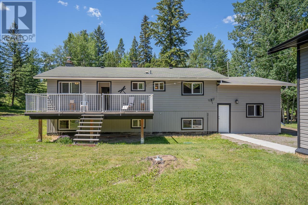 6487 GREY CRESCENT, Horse Lake