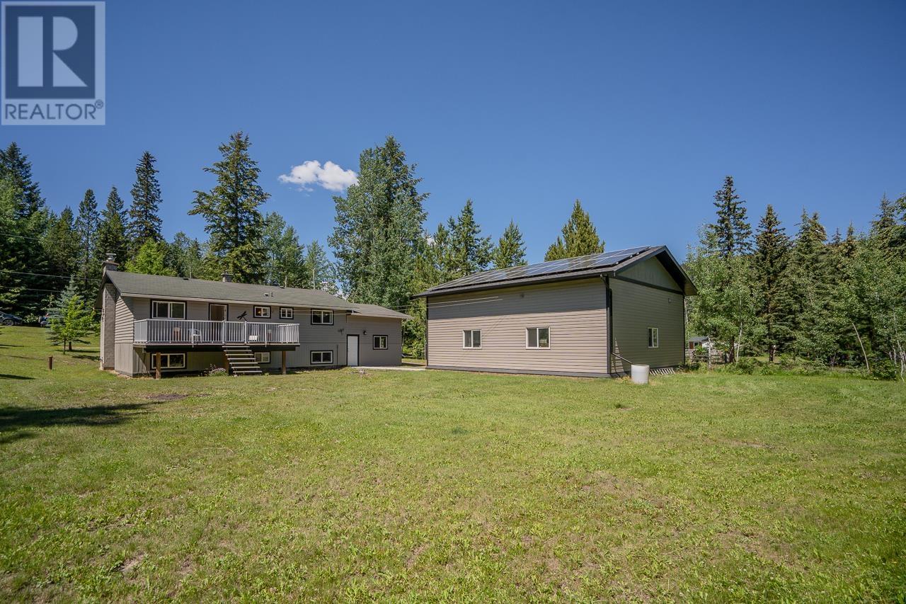 6487 GREY CRESCENT, Horse Lake