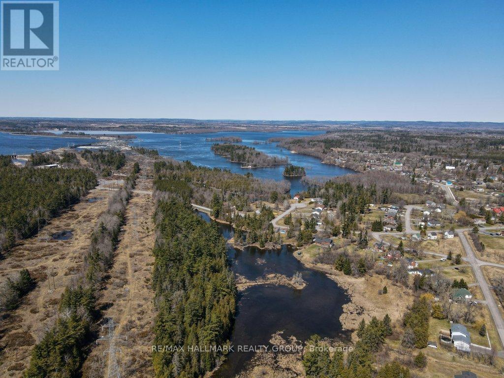 Photo 43 of 206 Old Pakenham Road, Ottawa ON