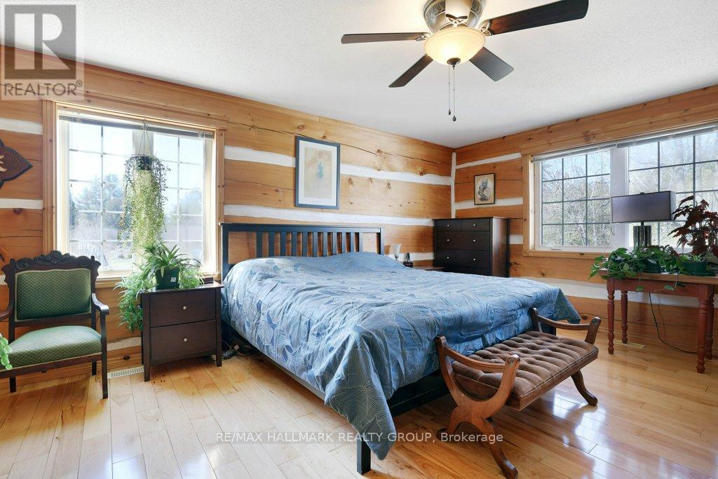 Photo 14 of 206 Old Pakenham Road, Ottawa ON