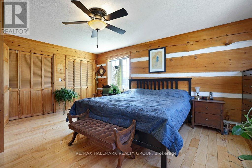 Photo 23 of 206 Old Pakenham Road, Ottawa ON