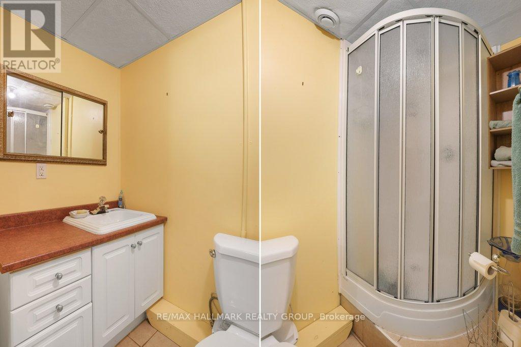 Photo 9 of 206 Old Pakenham Road, Ottawa ON