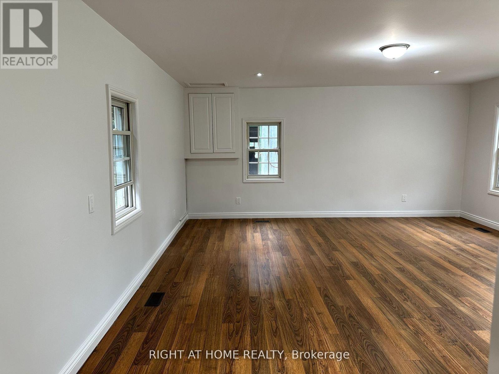 Photo 5 of 3347 Liberty Street N, Clarington ON
