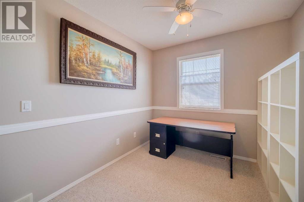 Single Family House 4 Level for Sale in    Avenue SE Applewood Park Calgary 