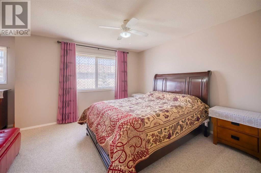 Single Family House 4 Level for Sale in    Avenue SE Applewood Park Calgary 