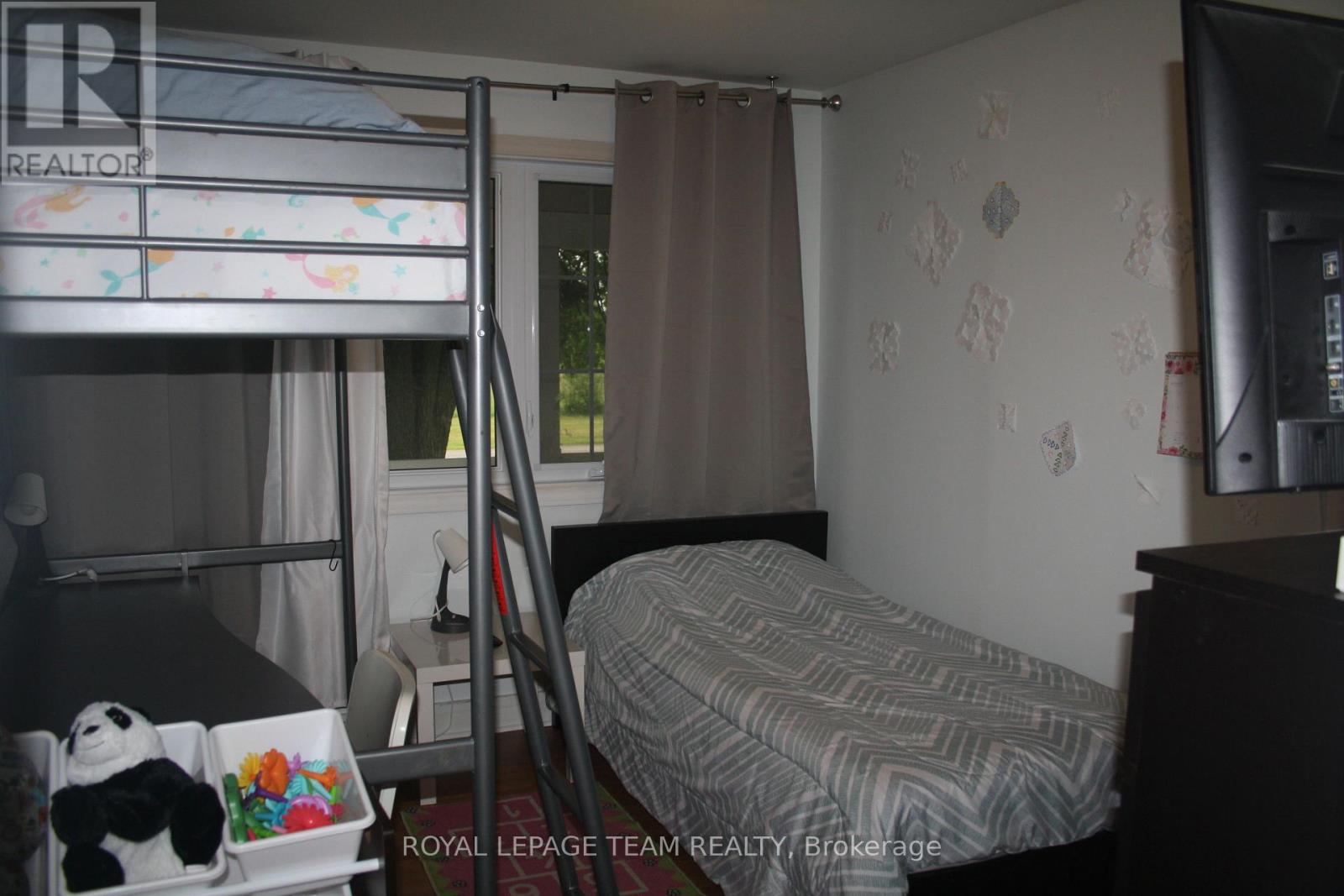 Photo 19 of 500 Aberdeen Street, Renfrew ON