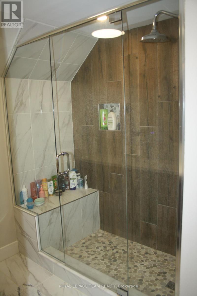 Photo 27 of 500 Aberdeen Street, Renfrew ON