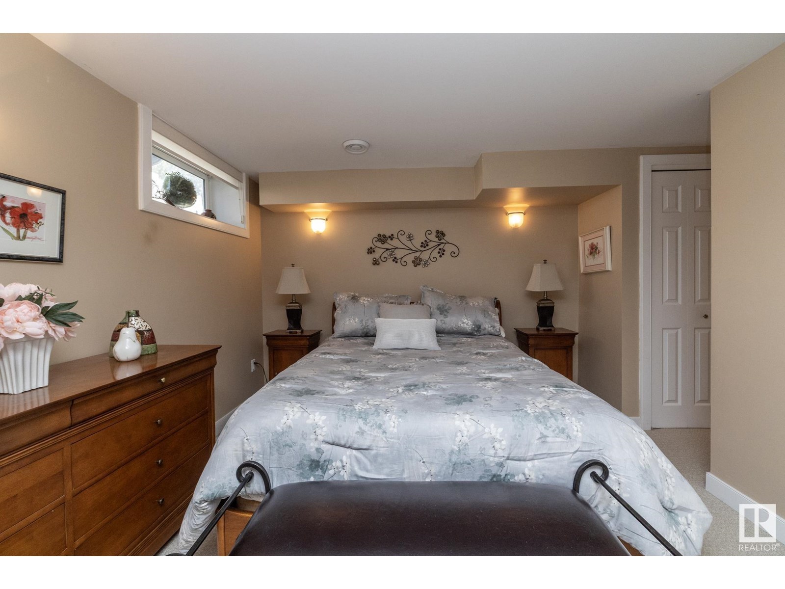 Photo 20 of 157 Laurier Dr Nw, Edmonton AB