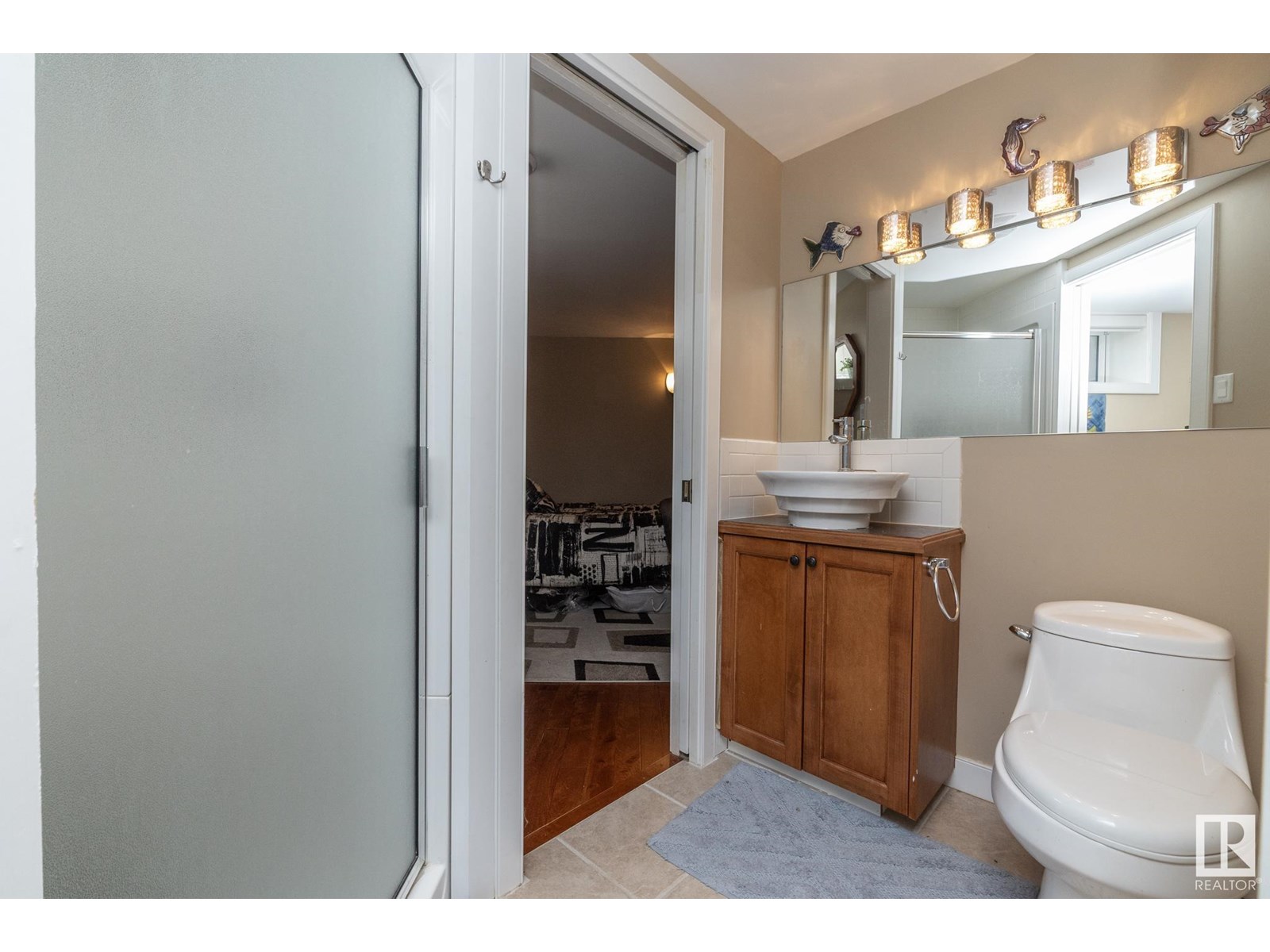 Photo 24 of 157 Laurier Dr Nw, Edmonton AB