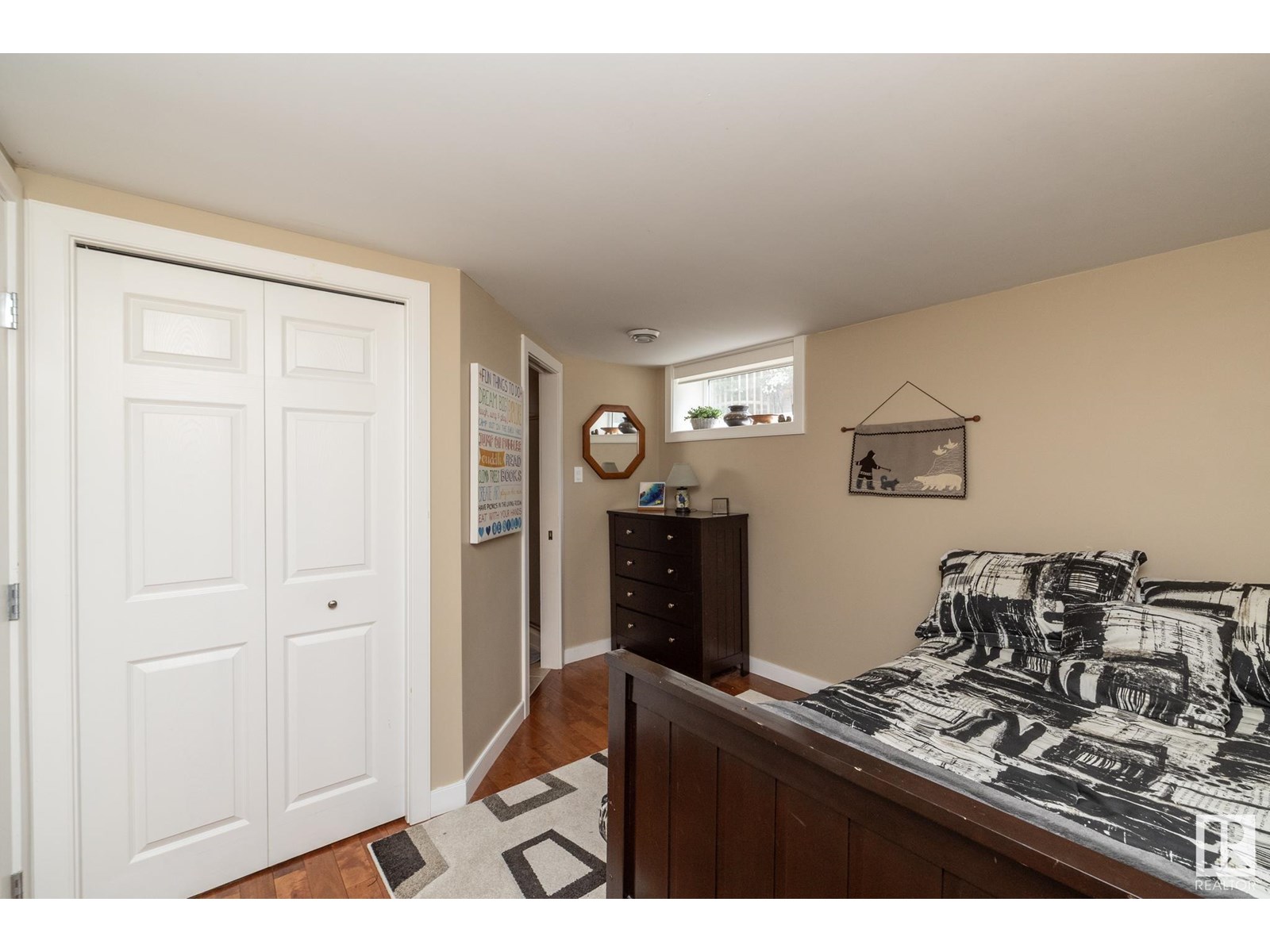 Photo 25 of 157 Laurier Dr Nw, Edmonton AB
