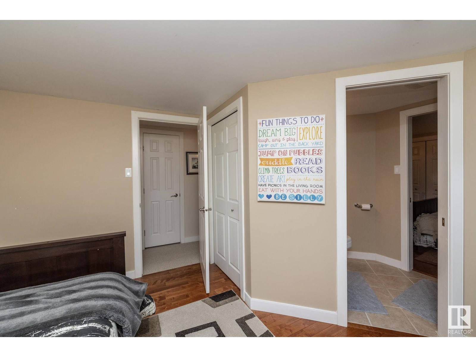 Photo 26 of 157 Laurier Dr Nw, Edmonton AB