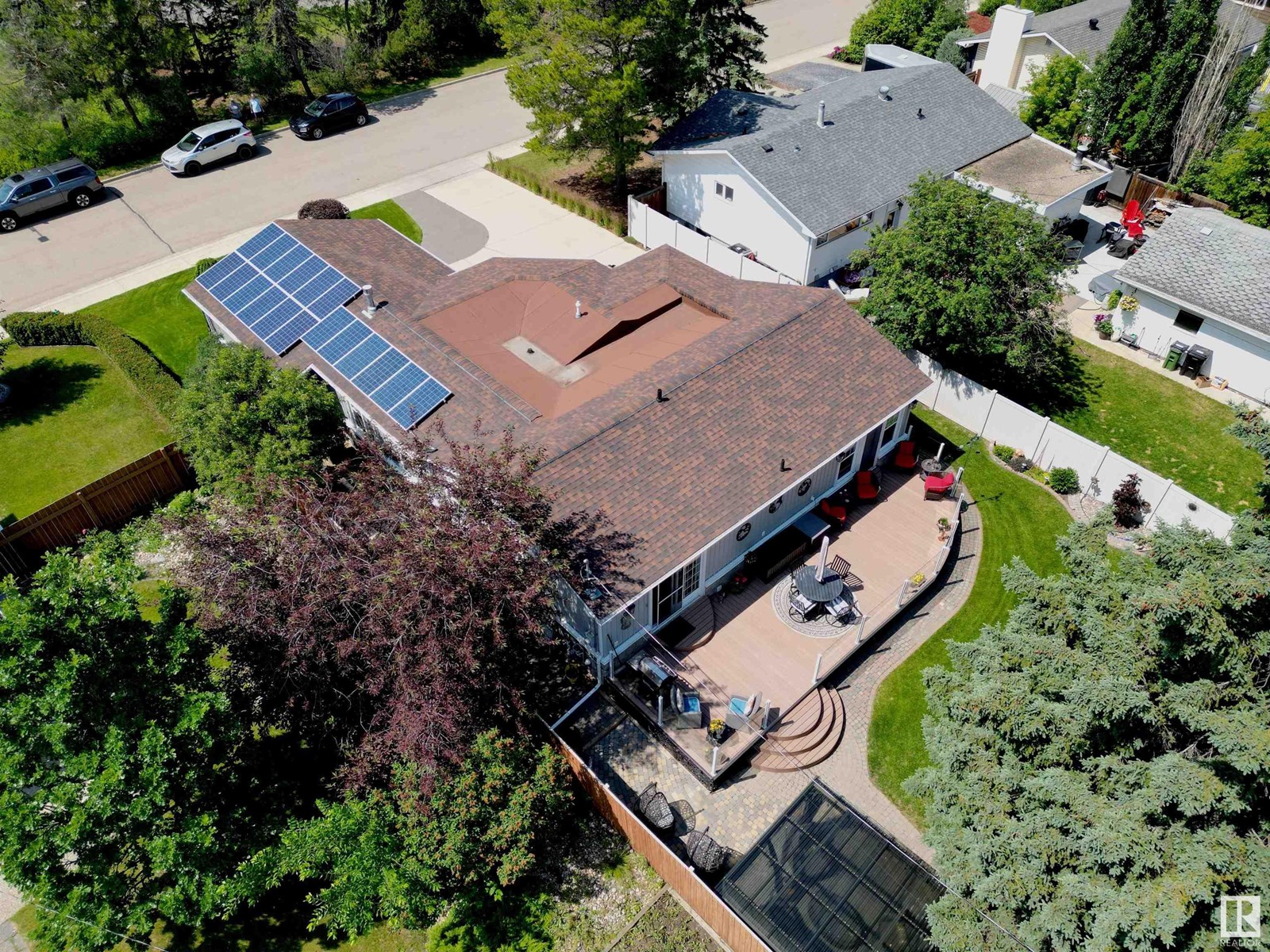 Photo 34 of 157 Laurier Dr Nw, Edmonton AB