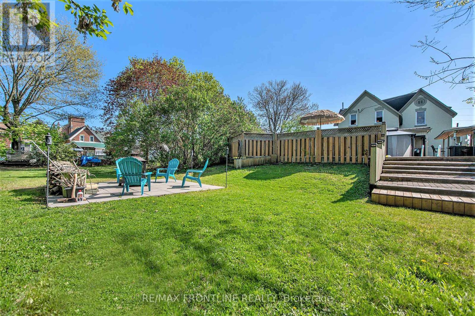 Photo 32 of 2 George Street N, Smiths Falls ON