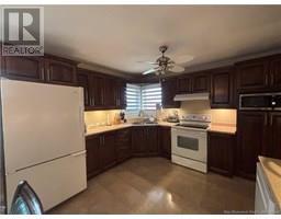 529 Rue Principale, Pointe Verte, NB E8J3A2 Photo 18