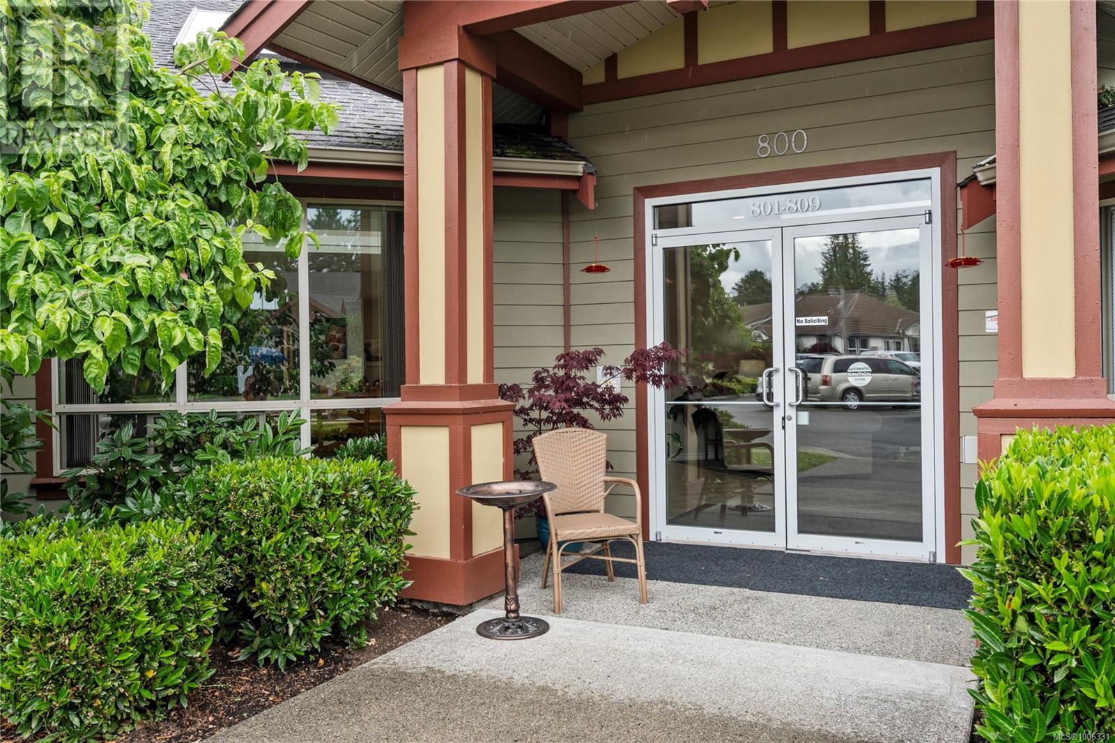 Photo 24 of 806 261 Mills St, Parksville BC