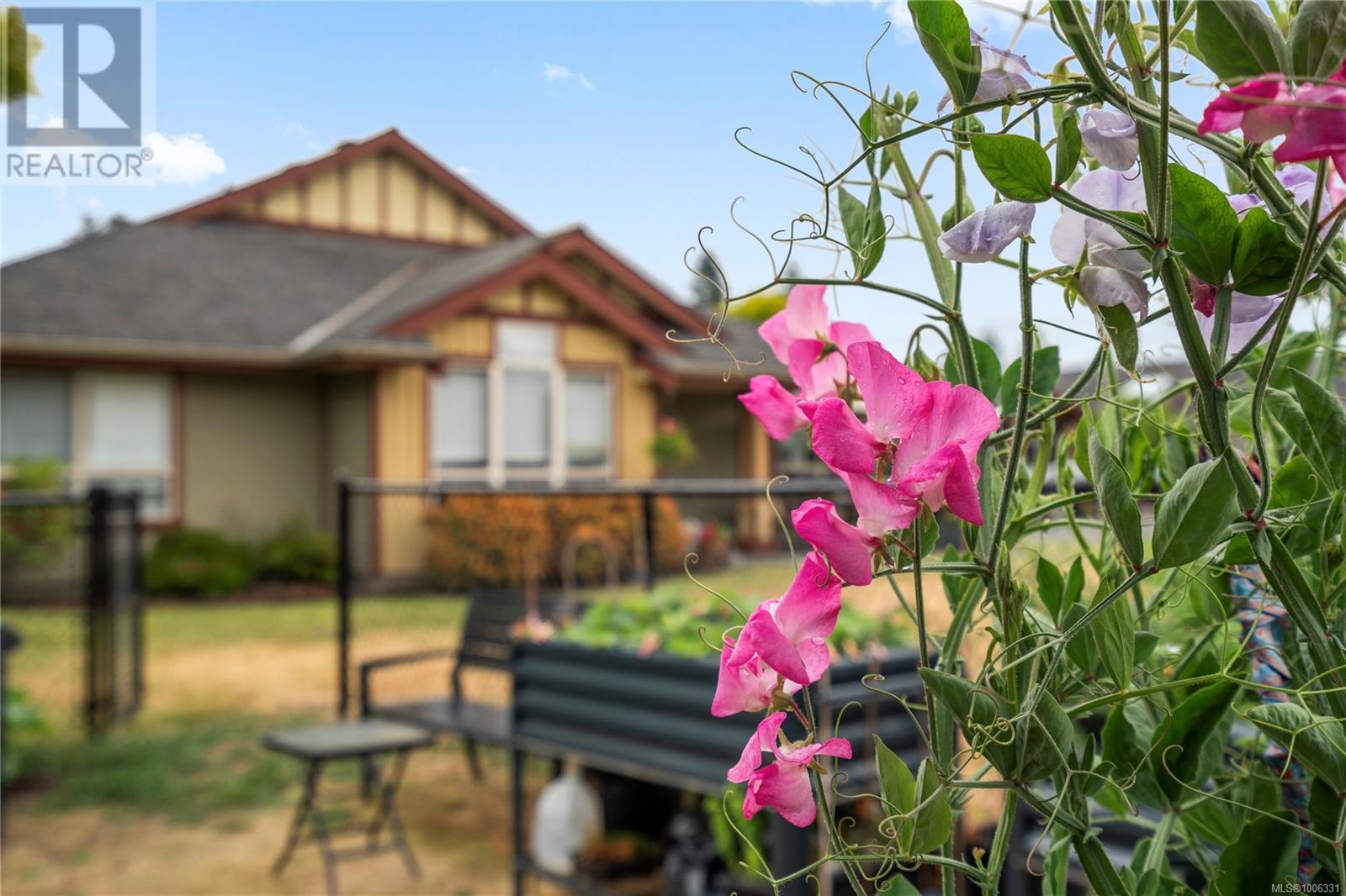 Photo 26 of 806 261 Mills St, Parksville BC