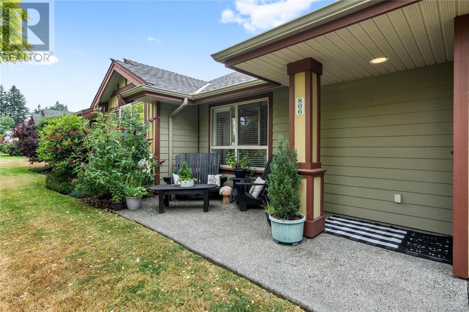Photo 27 of 806 261 Mills St, Parksville BC