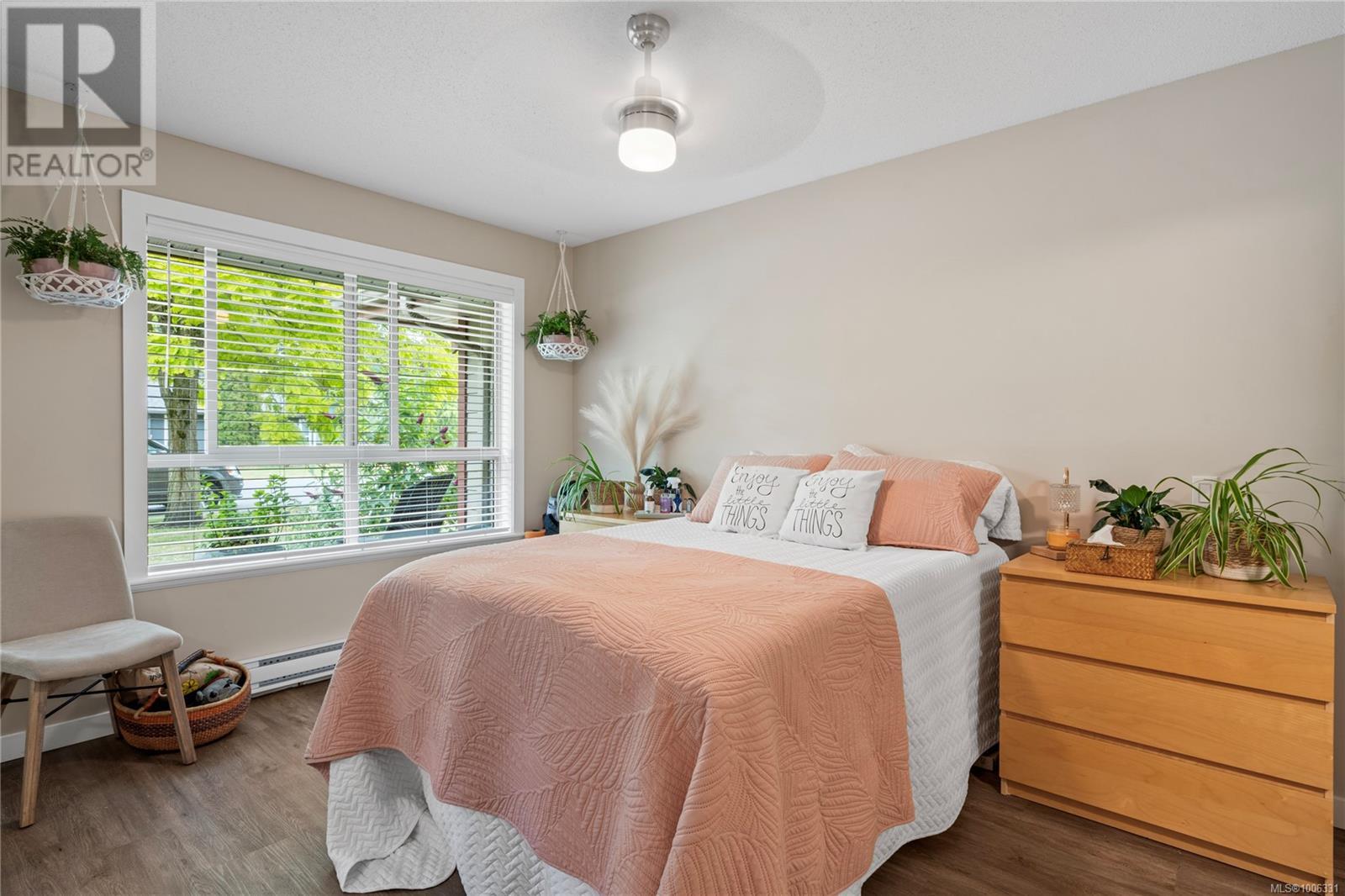 Photo 5 of 806 261 Mills St, Parksville BC