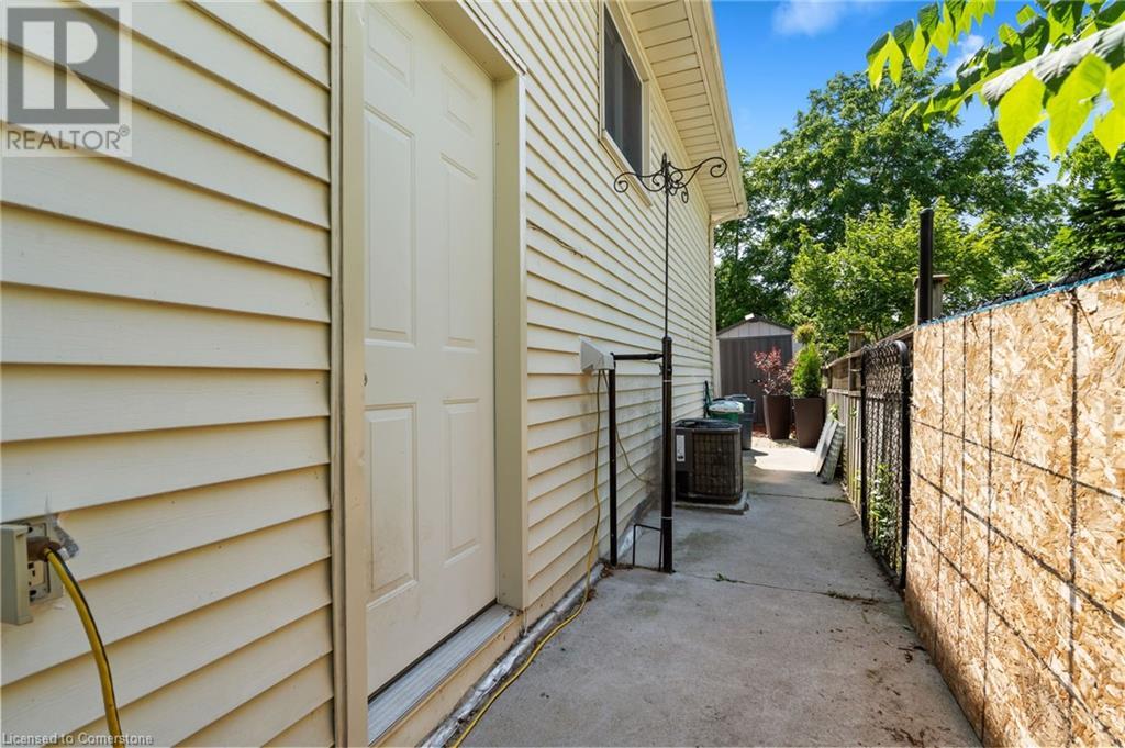 Photo 24 of 16 Apollo Drive, Port Colborne ON