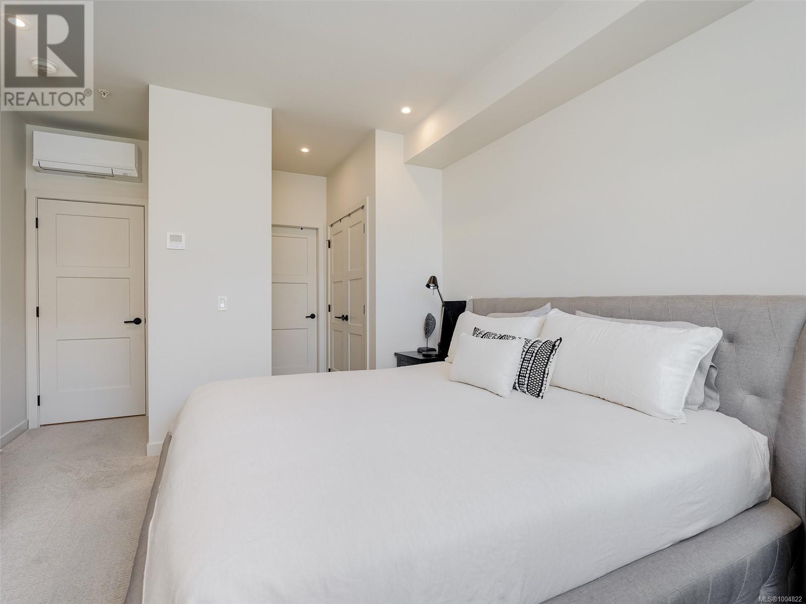 Photo 12 of 208 947 Whirlaway Cres, Langford BC