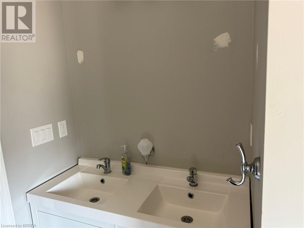 Photo 11 of 167 Brant Avenue, Brantford ON
