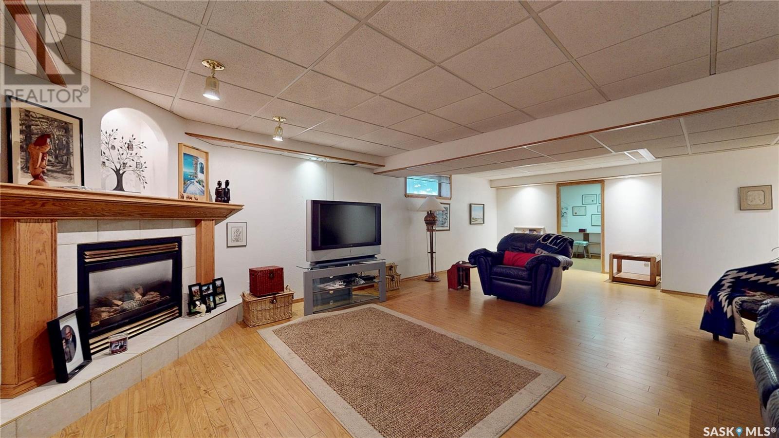 Single Family House Bungalow for Sale in  Renfrew CRESCENT E Regina 