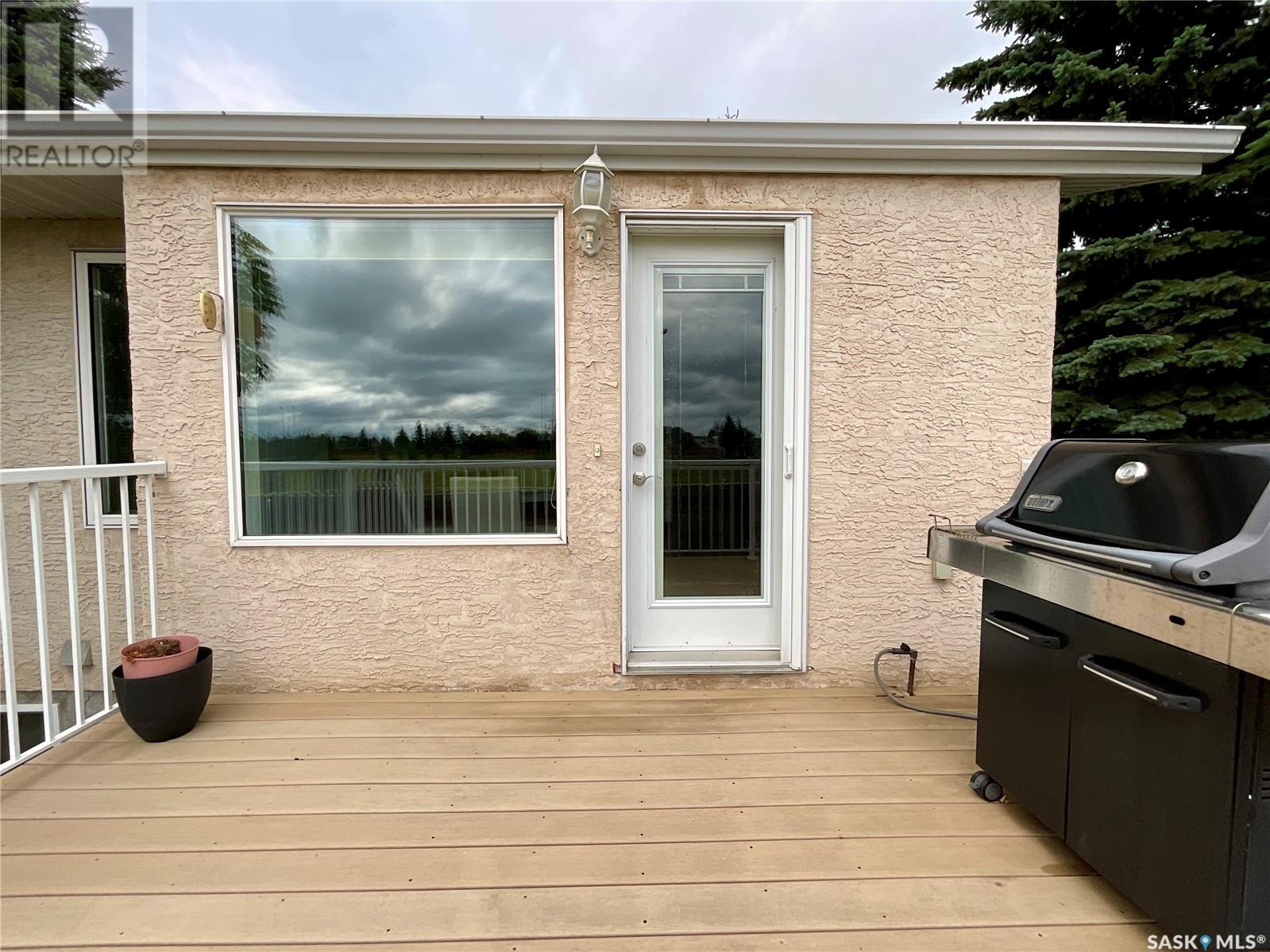 Single Family House Bungalow for Sale in  Renfrew CRESCENT E Regina 