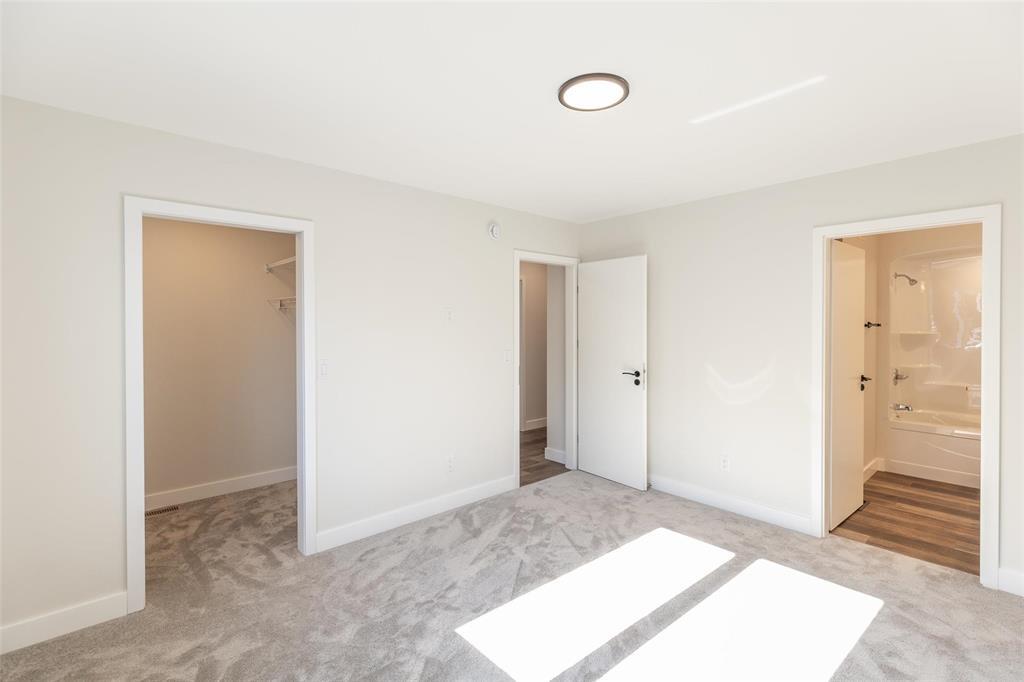 Photo 11 of 39 Carrera Cove, Steinbach MB