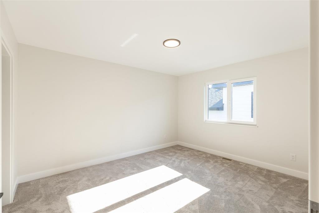 Photo 12 of 39 Carrera Cove, Steinbach MB