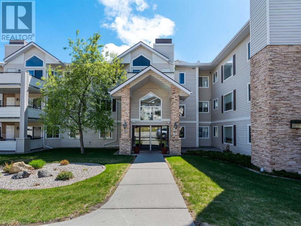 Single Family House for Sale in   Springbank Boulevard SW Springbank Hill Calgary 