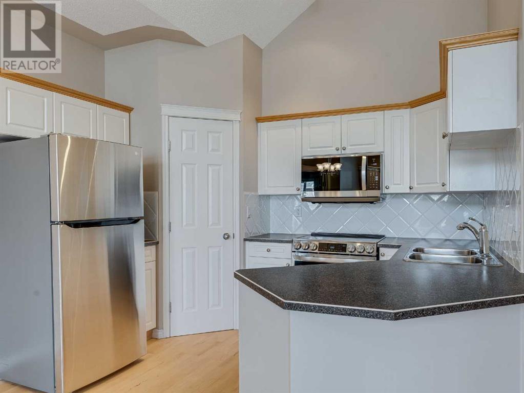 Single Family House for Sale in   Springbank Boulevard SW Springbank Hill Calgary 