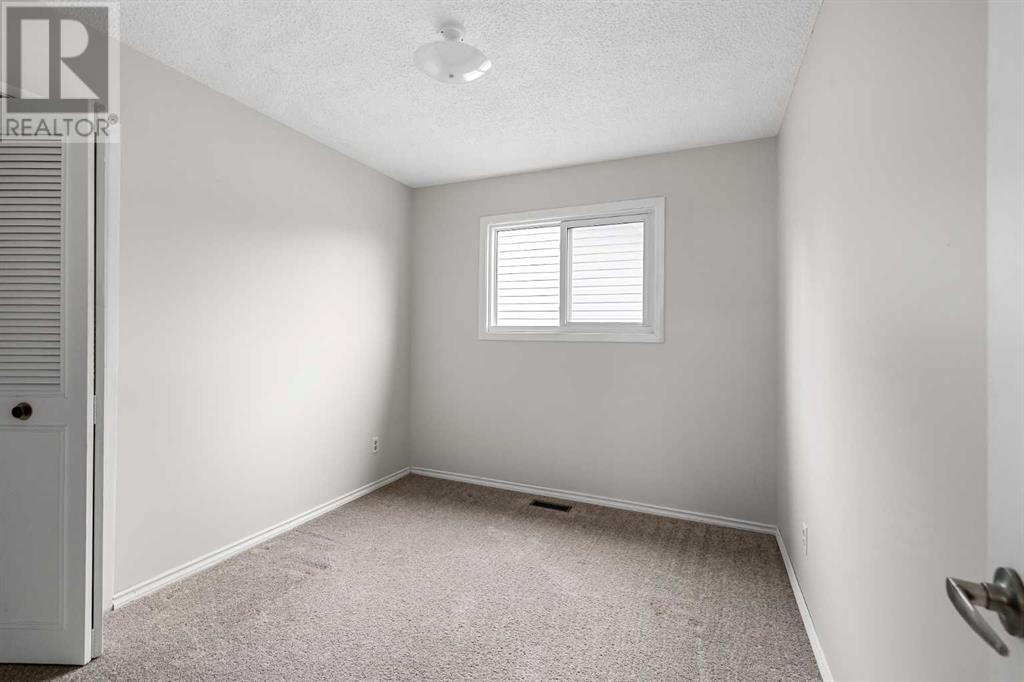 Single Family House Bungalow for Sale in  Penbrooke Road SE Penbrooke Meadows Calgary 