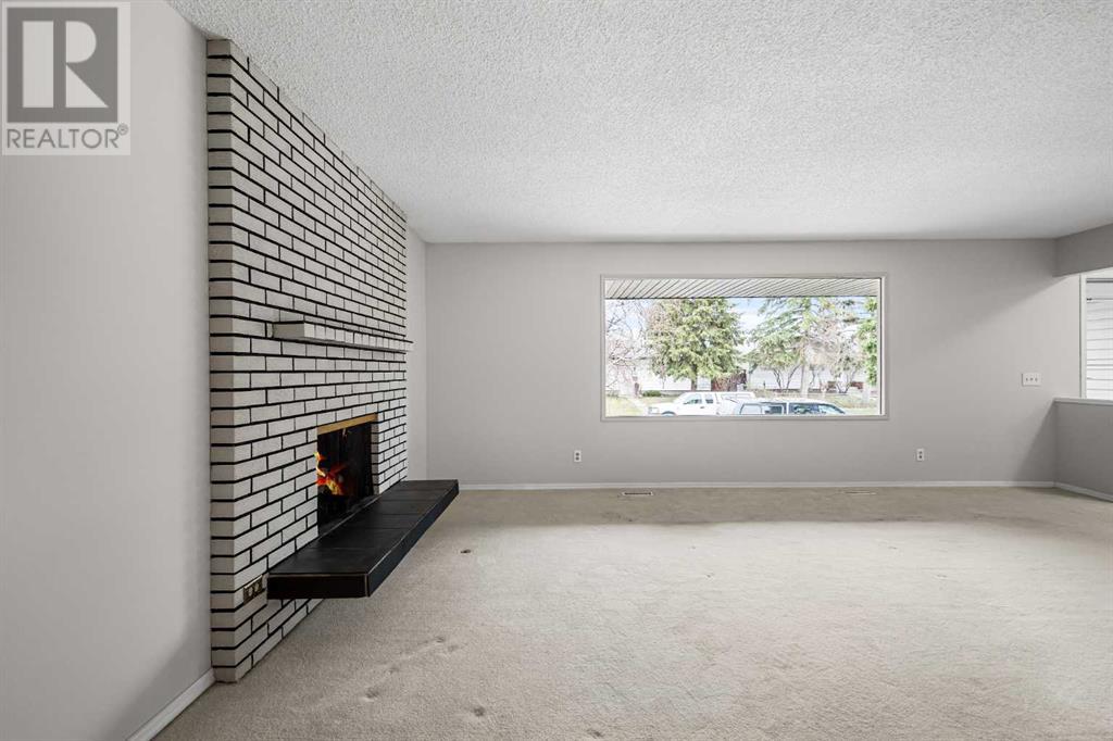 Single Family House Bungalow for Sale in  Penbrooke Road SE Penbrooke Meadows Calgary 
