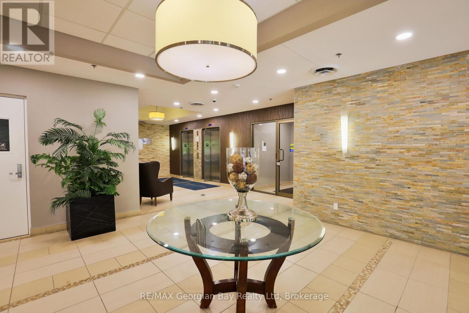 Photo 31 of 509 699 Aberdeen Boulevard, Midland ON