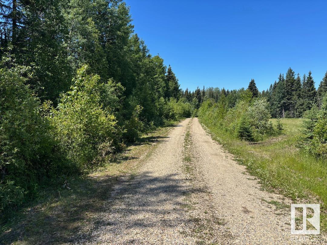 Photo 10 of 452074 Rge Road 73, Rural Wetaskiwin County AB