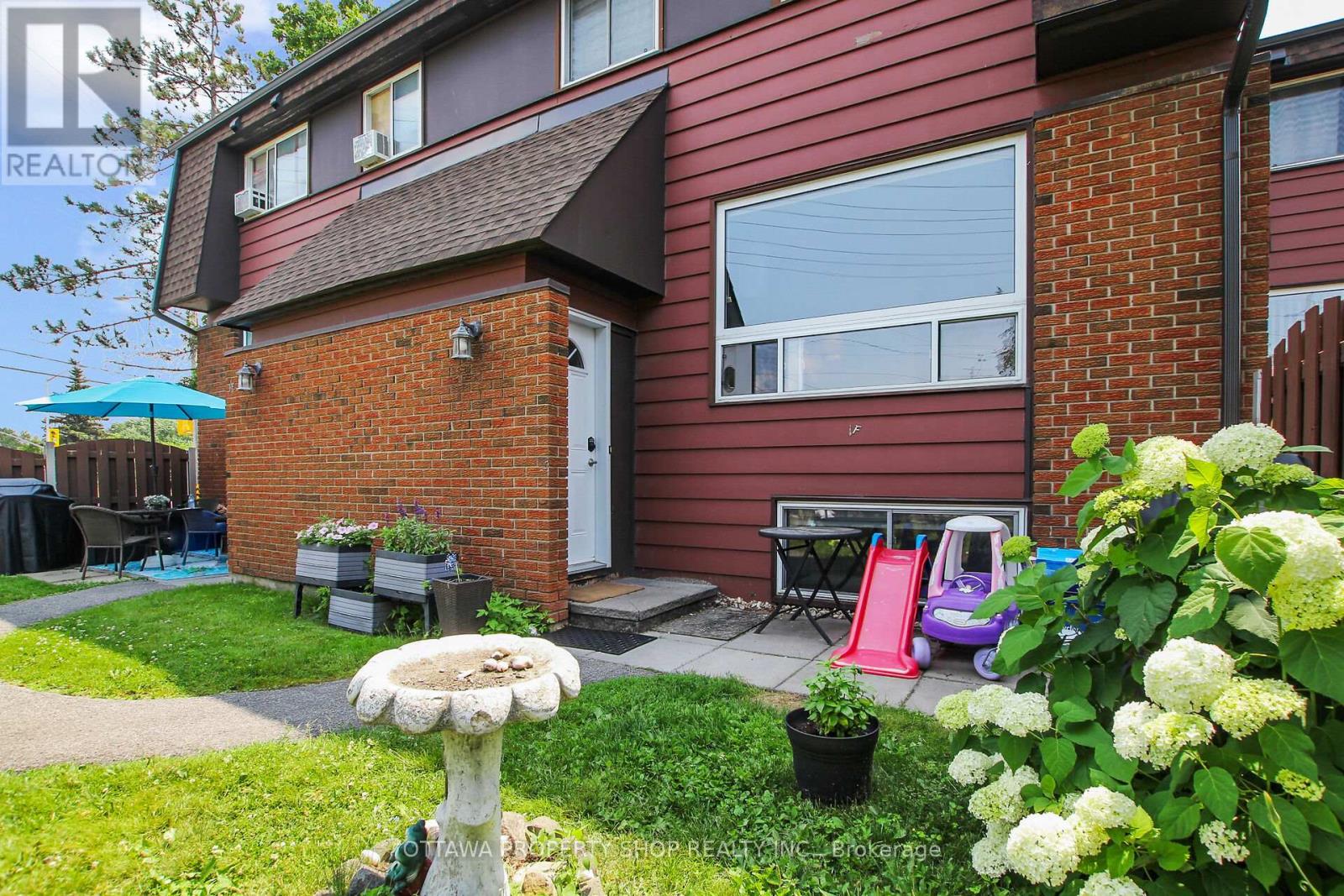 Photo 12 of 1 F Banner Road, Ottawa ON