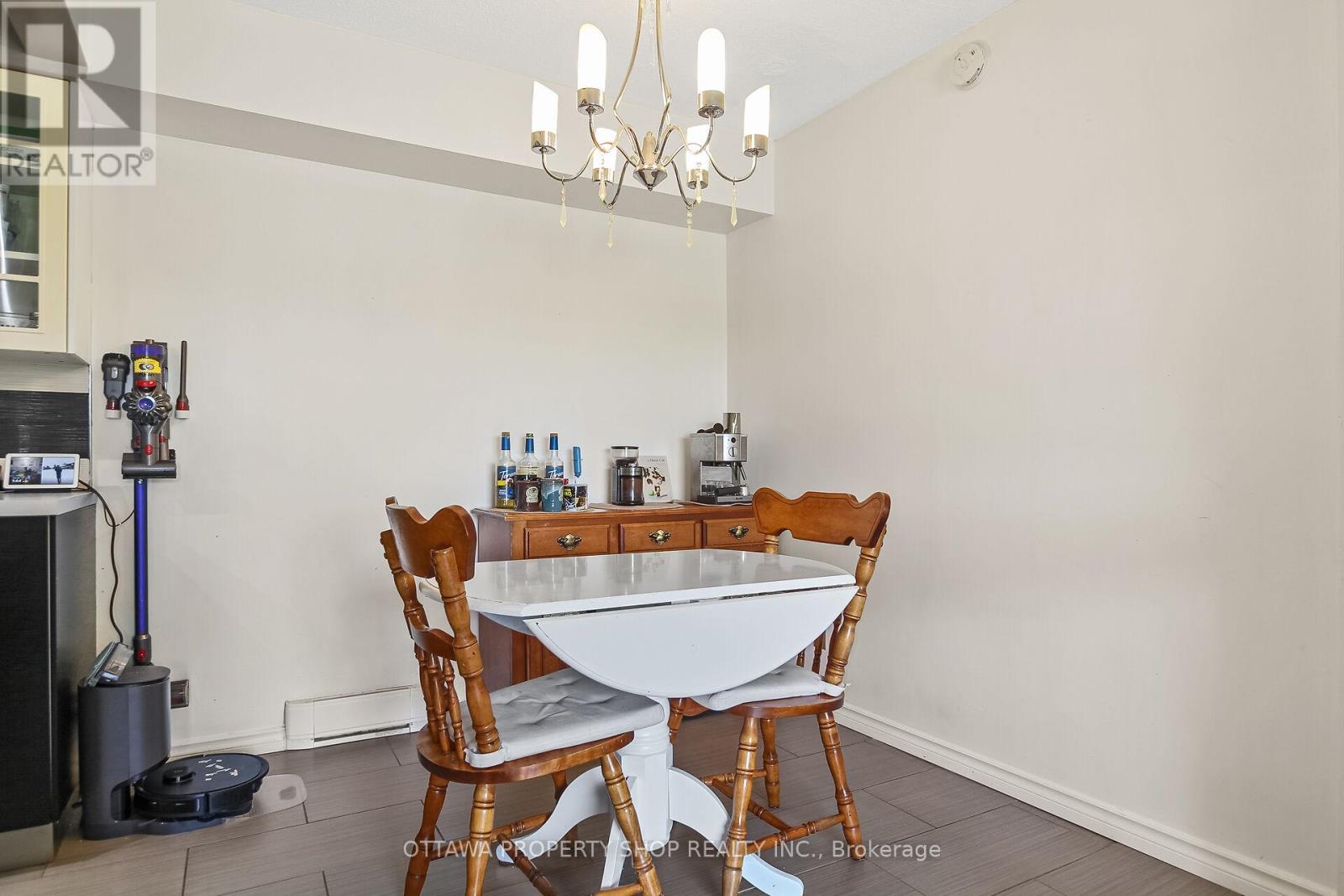 Photo 16 of 1 F Banner Road, Ottawa ON