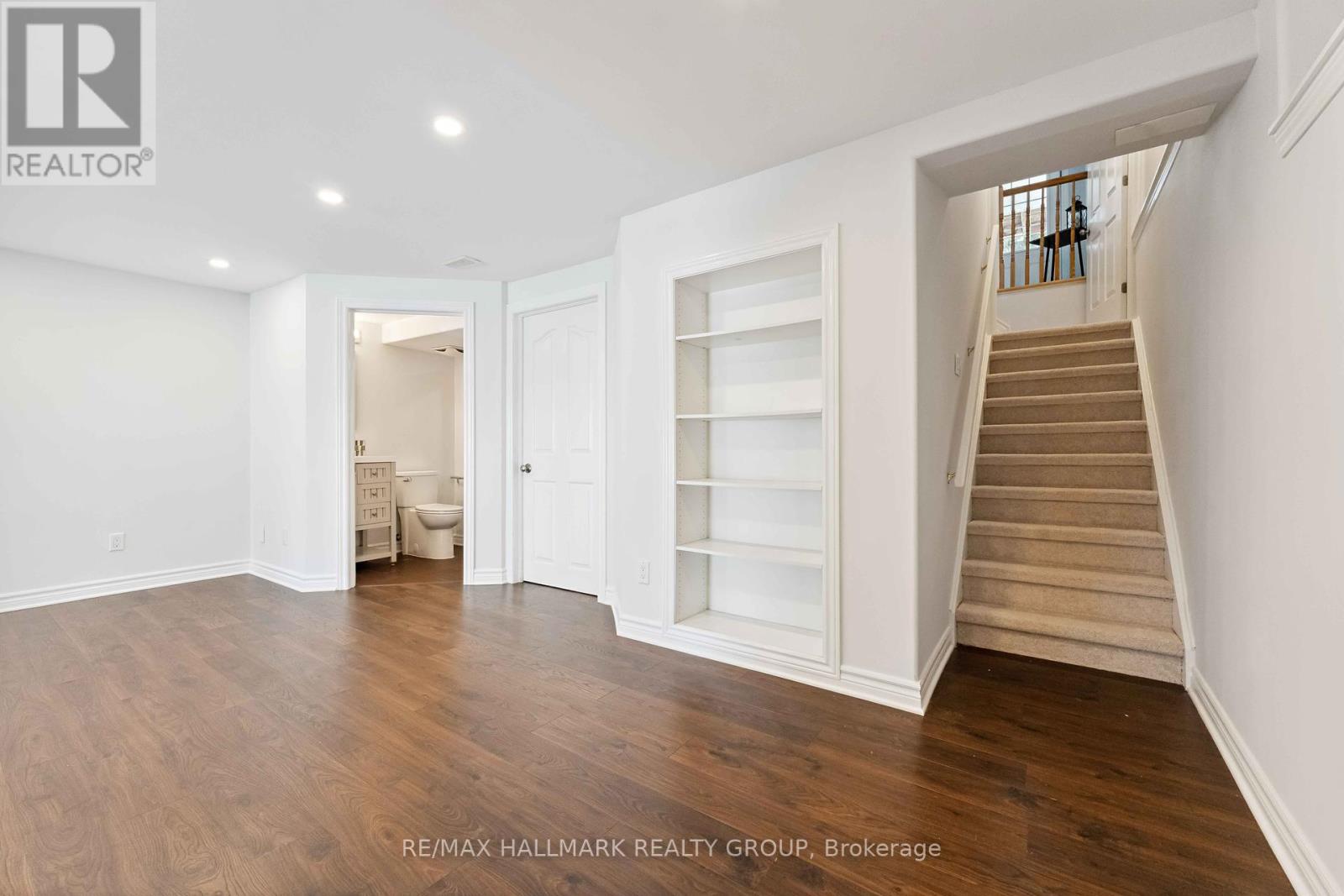 Photo 27 of 27 Wallsend Avenue, Ottawa ON