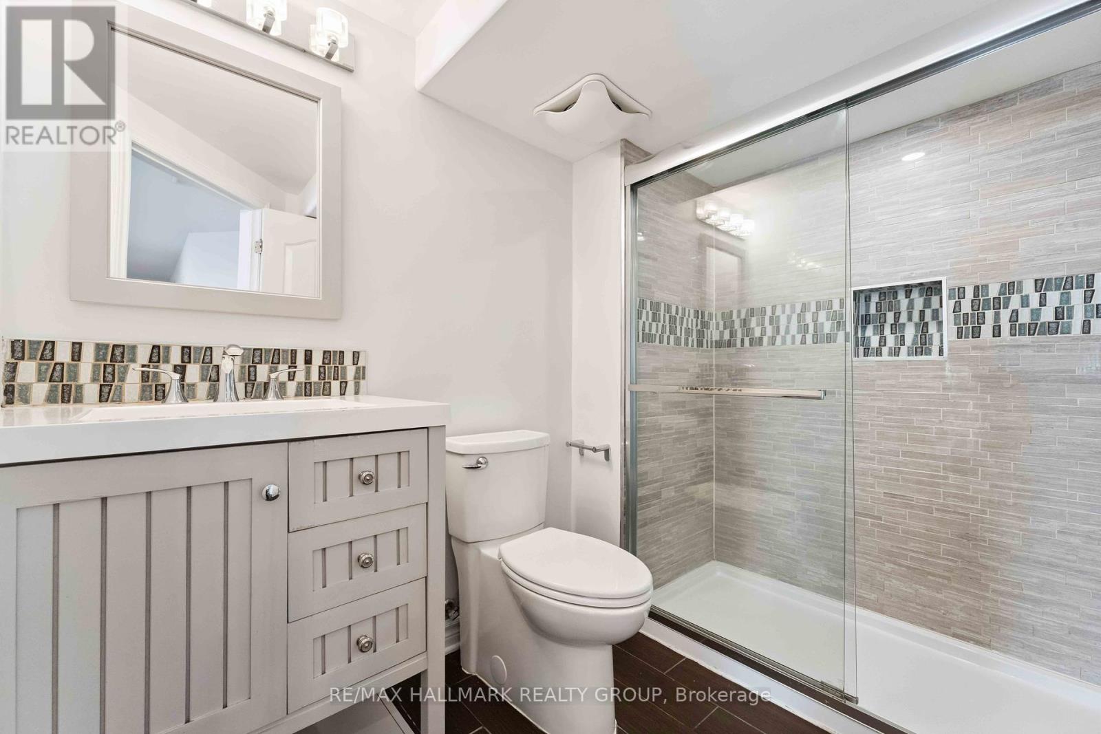 Photo 31 of 27 Wallsend Avenue, Ottawa ON