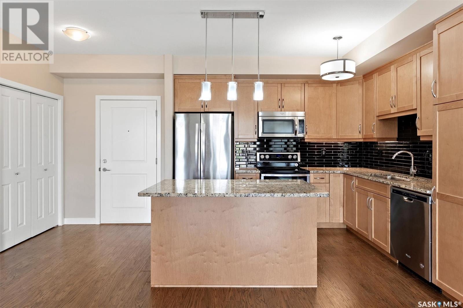 Single Family House Low rise for Sale in   Moss AVENUE Saskatoon 