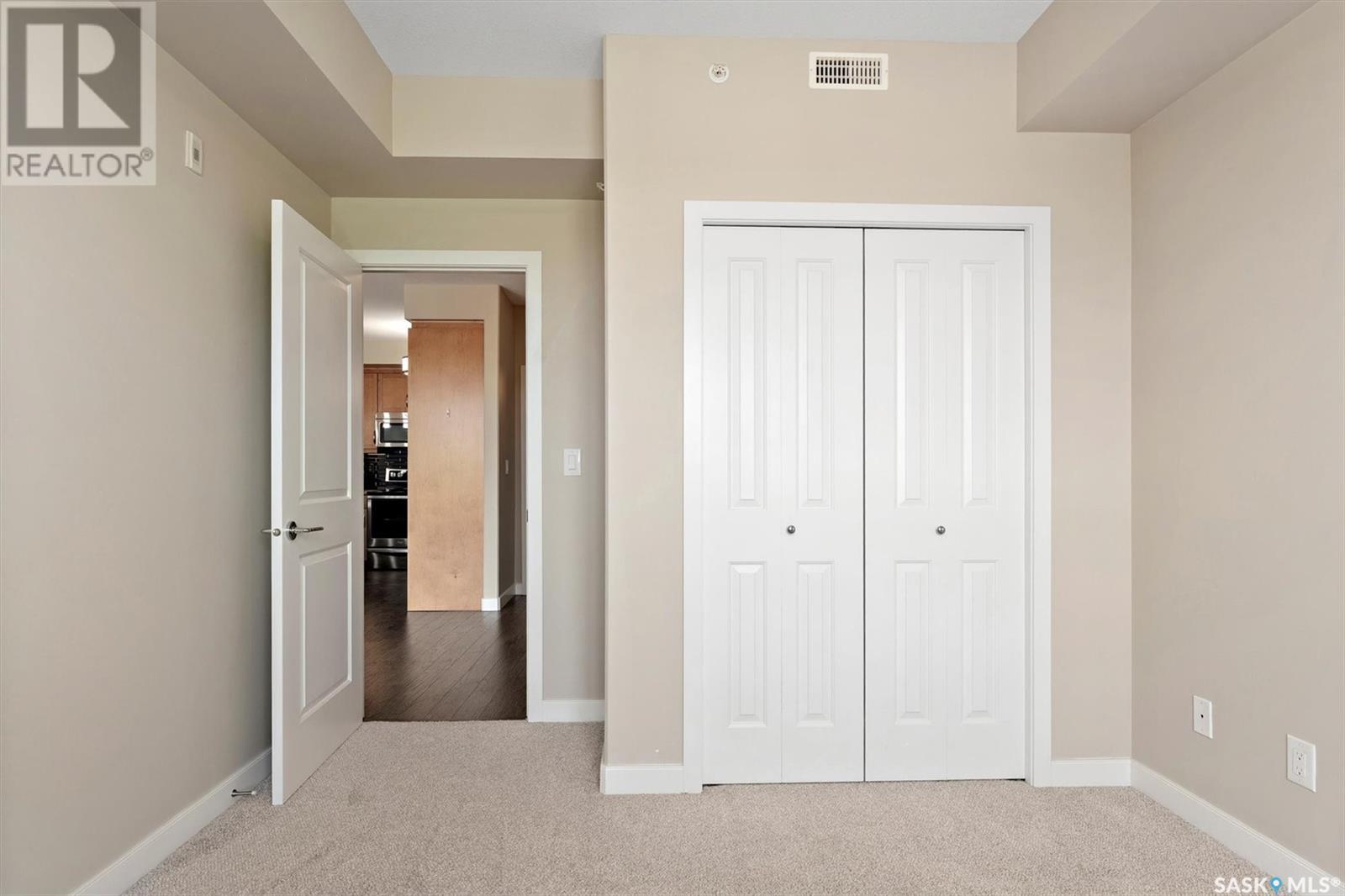 Single Family House Low rise for Sale in   Moss AVENUE Saskatoon 