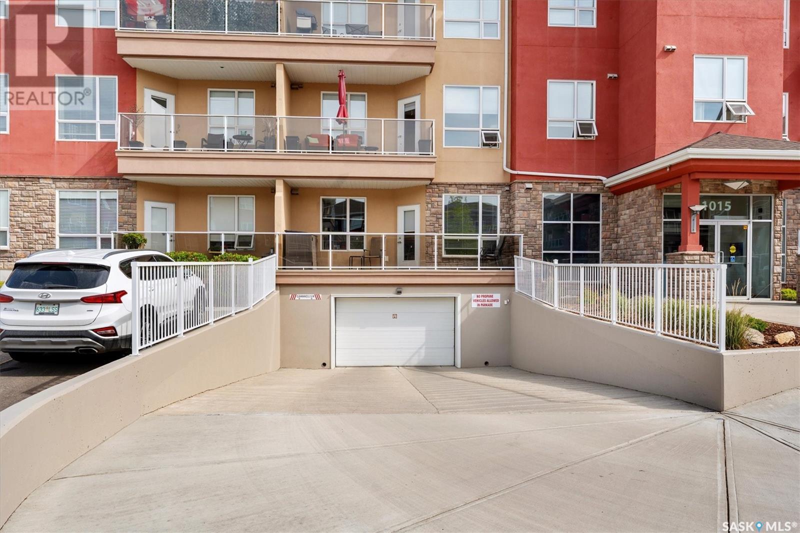Single Family House Low rise for Sale in   Moss AVENUE Saskatoon 