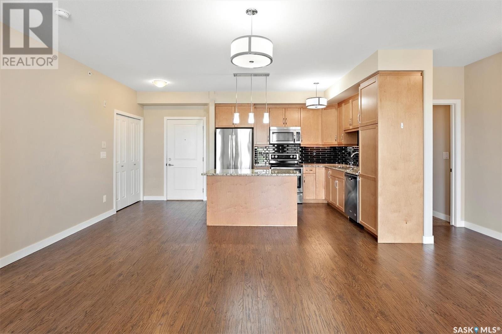 Single Family House Low rise for Sale in   Moss AVENUE Saskatoon 