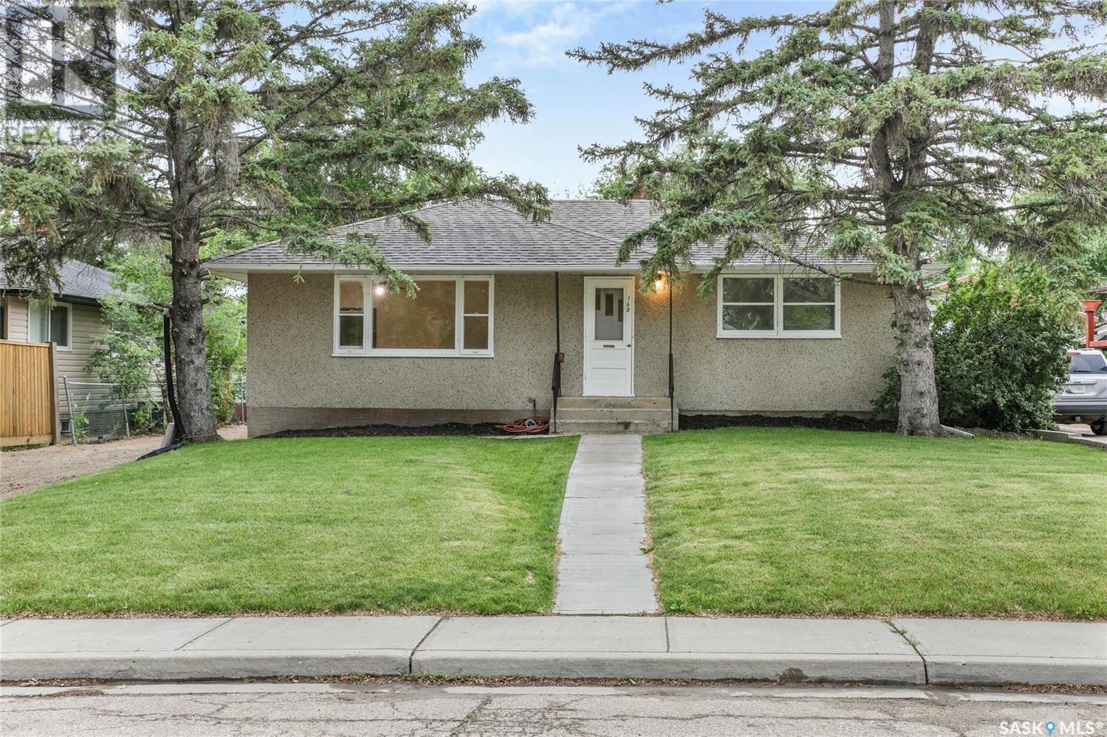 Single Family House Bungalow for Sale in  HORACE STREET Regina 