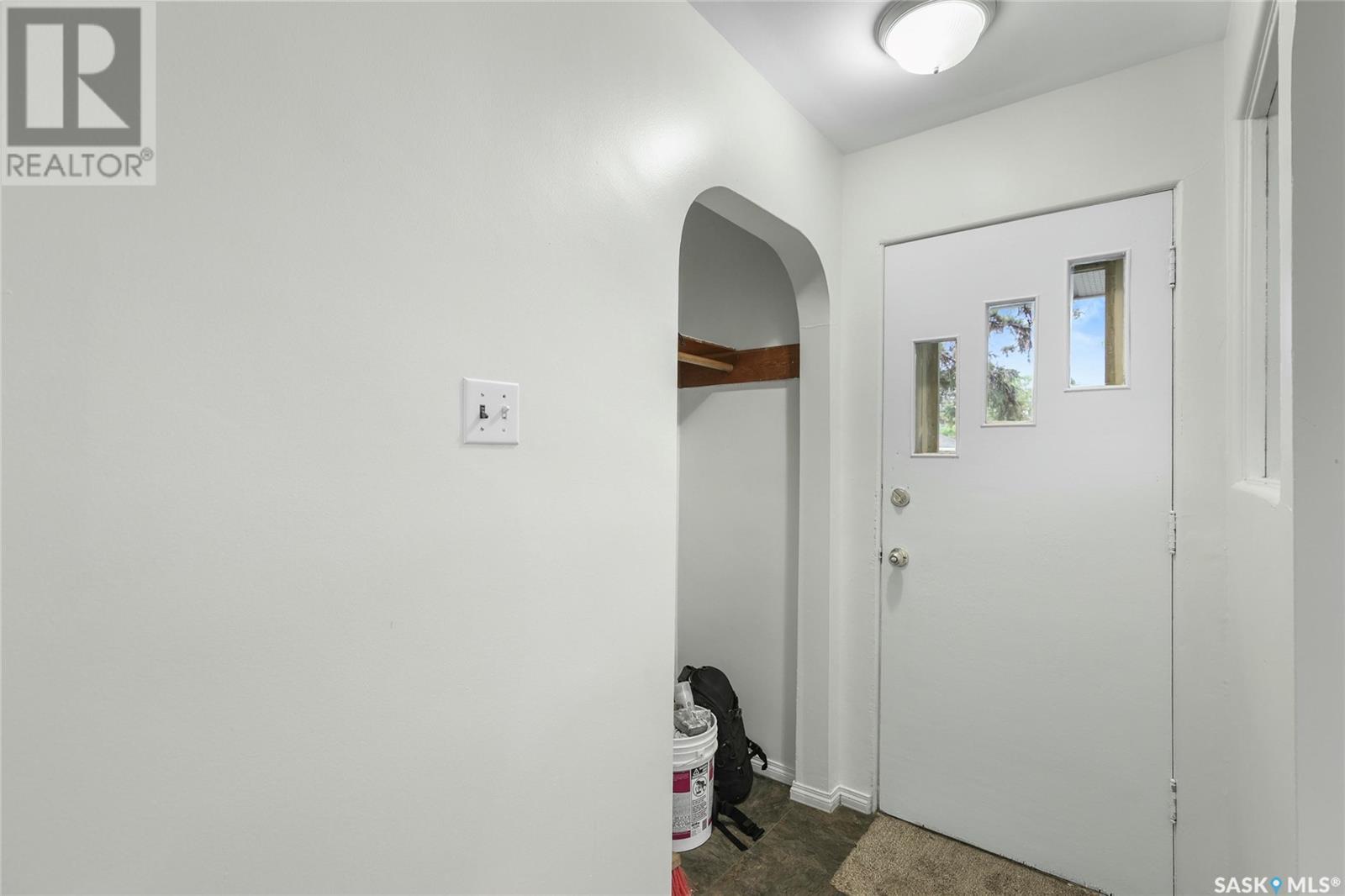 Single Family House Bungalow for Sale in  HORACE STREET Regina 