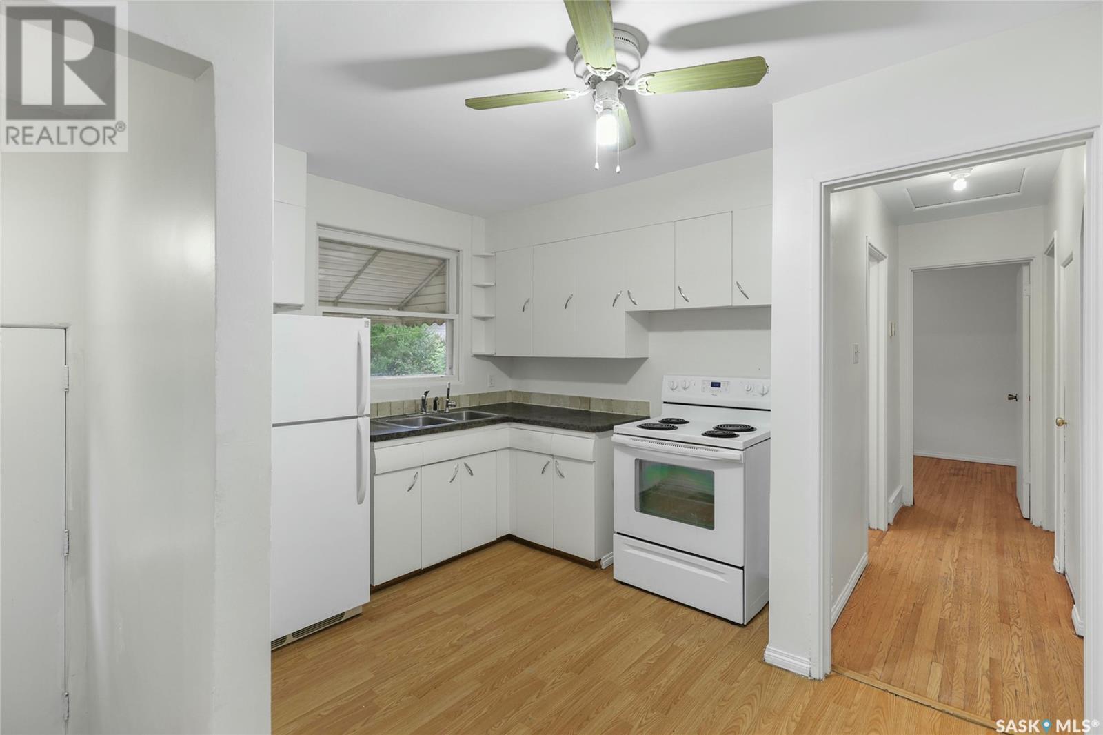Single Family House Bungalow for Sale in  HORACE STREET Regina 