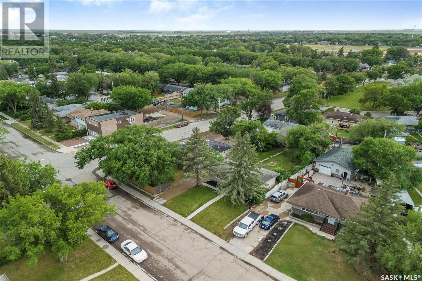 Single Family House Bungalow for Sale in  HORACE STREET Regina 