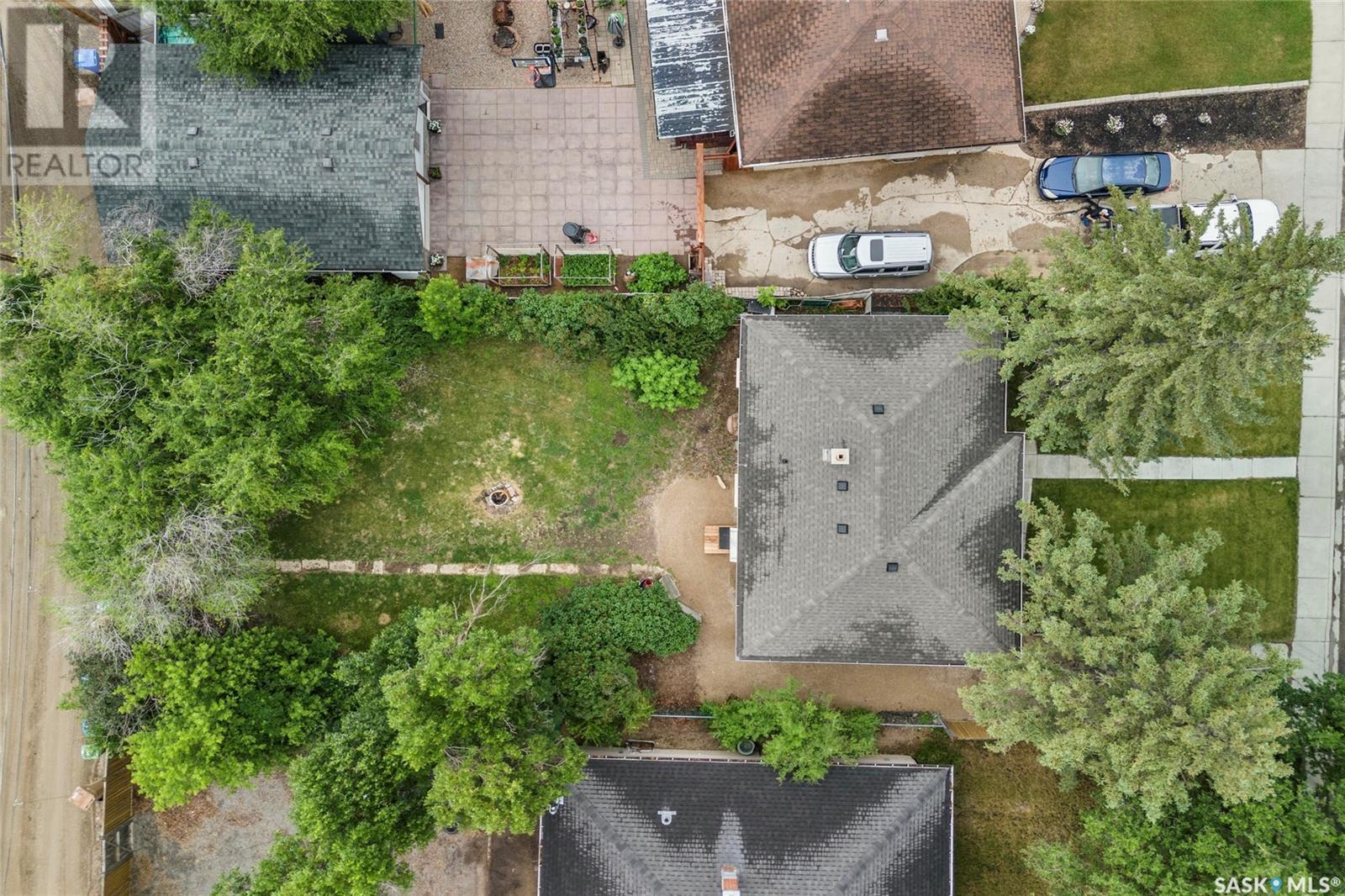 Single Family House Bungalow for Sale in  HORACE STREET Regina 