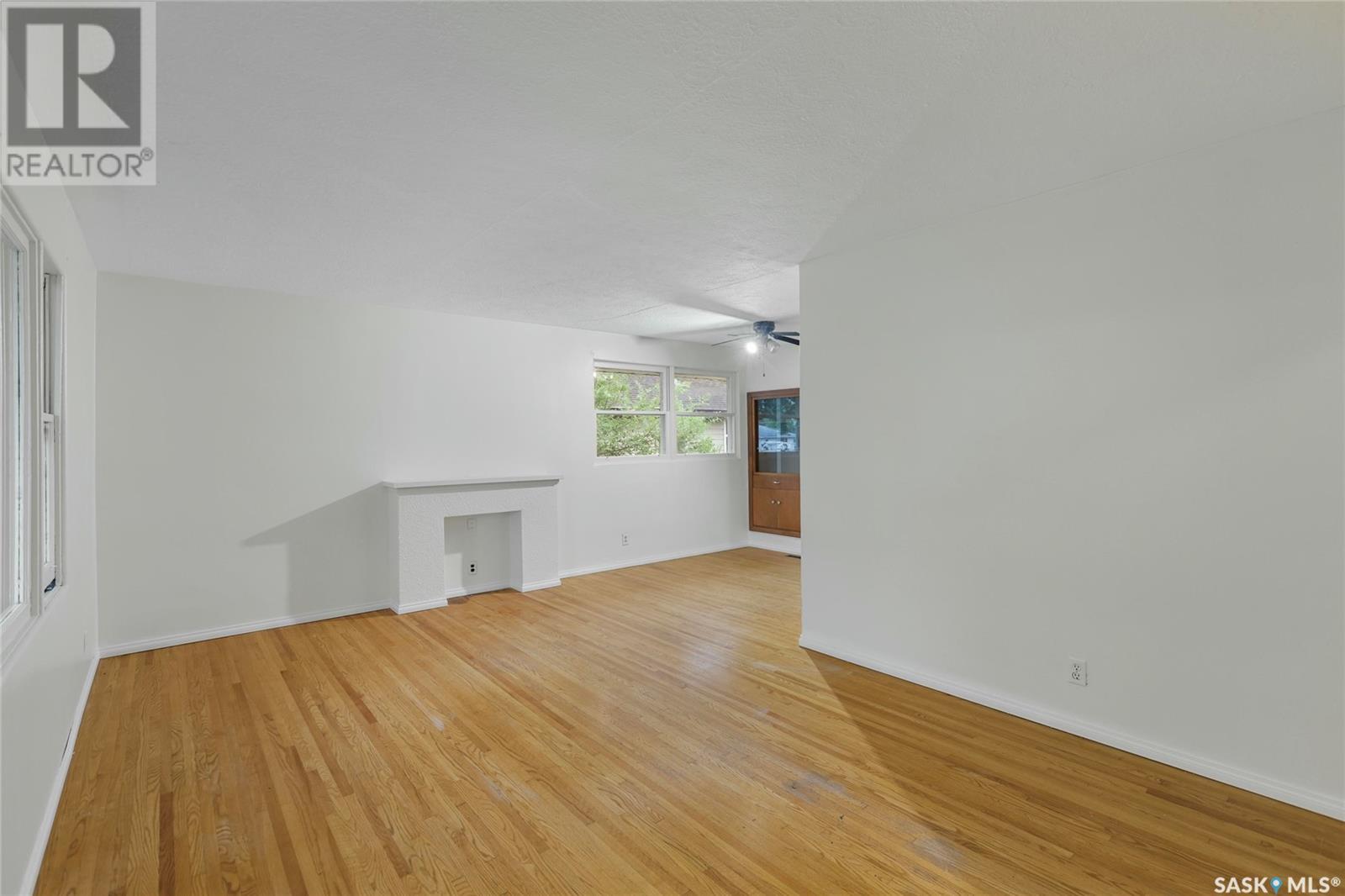 Single Family House Bungalow for Sale in  HORACE STREET Regina 